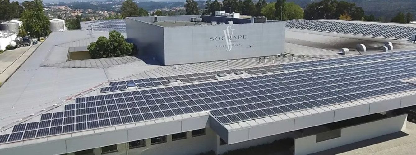 _DESTAQUE_imgi_39_1611410932-sustentabilitycasescentral-fotovoltaica-avintes